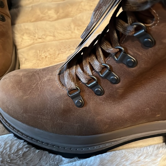 Brand New Muck Boot Co Women’s Liberty Alpine Lace-up Boots. US Size 7.5 - Picture 4 of 13